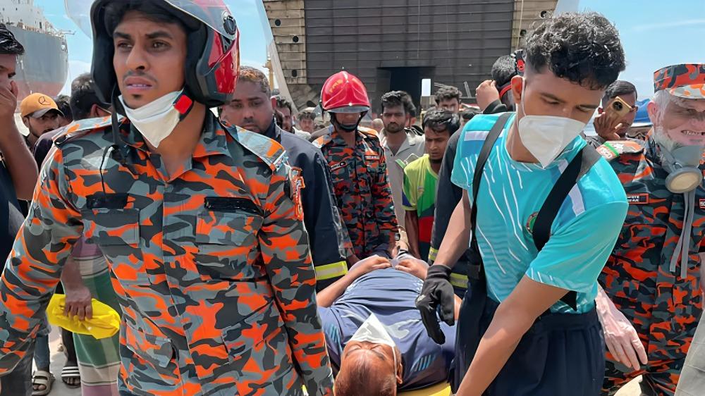 সীতাকুণ্ডে বিষাক্ত গ্যাসে শিপইয়ার্ডে নিহত ৮