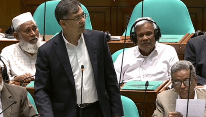 দেশে ফিরলেই শেখ হাসিনার রায় কার্যকর হবে: স্বরাষ্ট্রমন্ত্রী