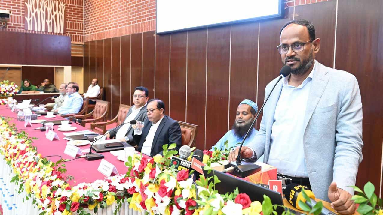 প্রাণিসম্পদ খাতে সরকারি-বেসরকারি উদ্যোগের আহ্বান