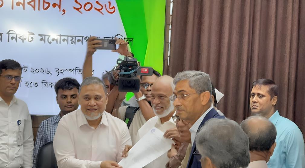 রাষ্ট্রপতি পদে মির্জা ফখরুলের মনোনয়নপত্র জমা
